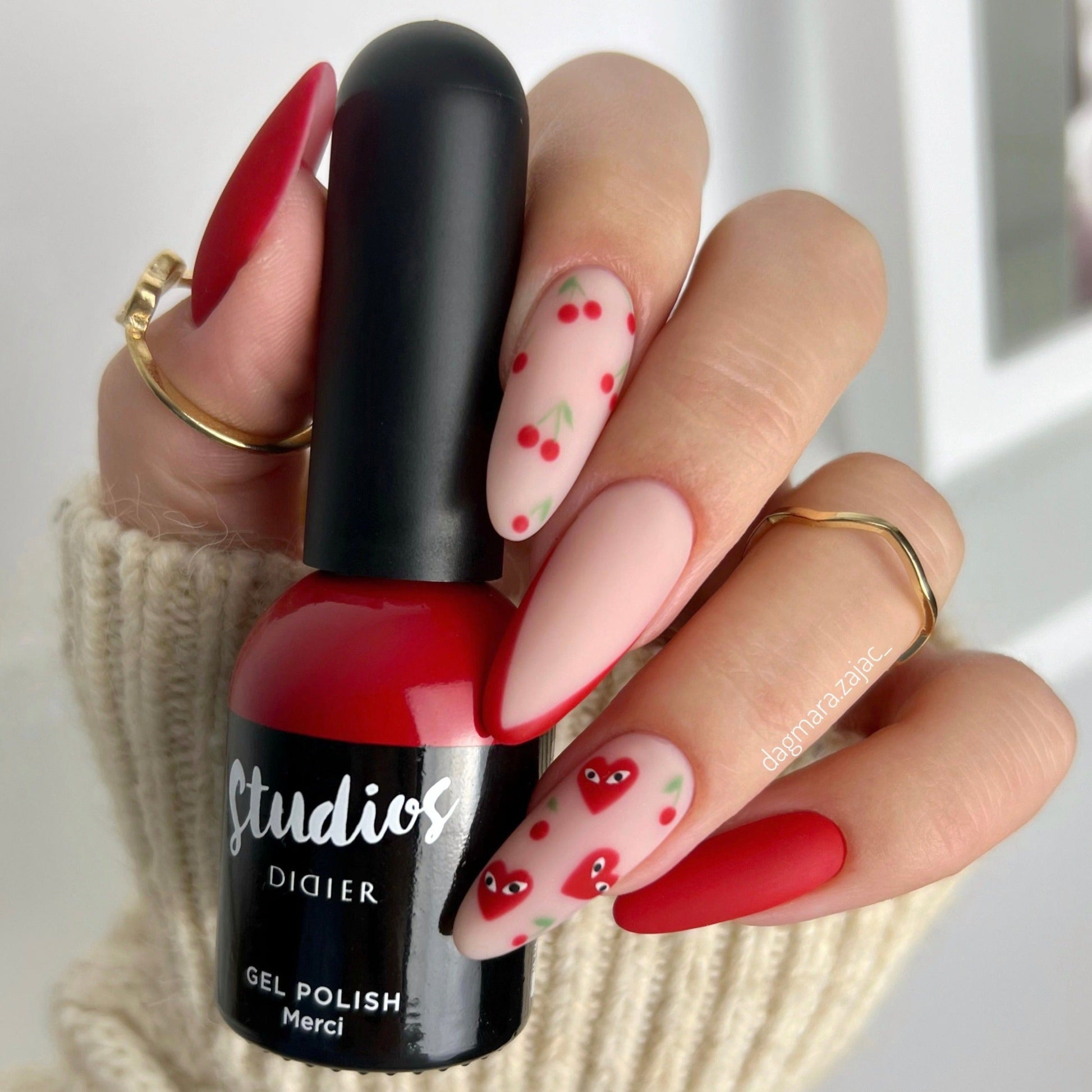 Gel polish Studios, Merci, 8ml - LABORATOIRES DIDIER