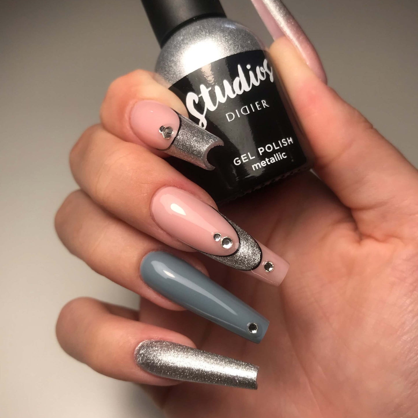 Gel polish Studios, Metallic, TPO free, 8ml