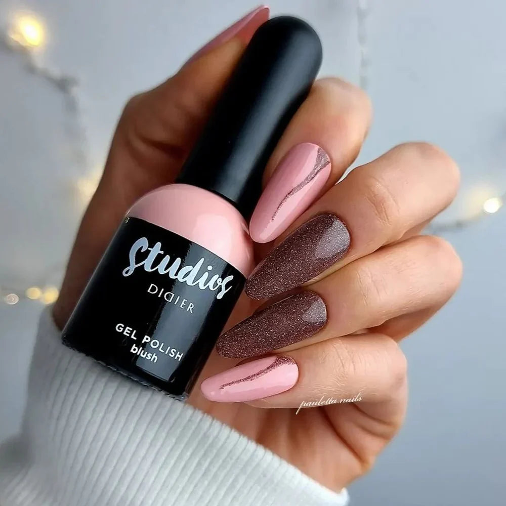 Gel polish Studios, Blush, TPO free, 8ml