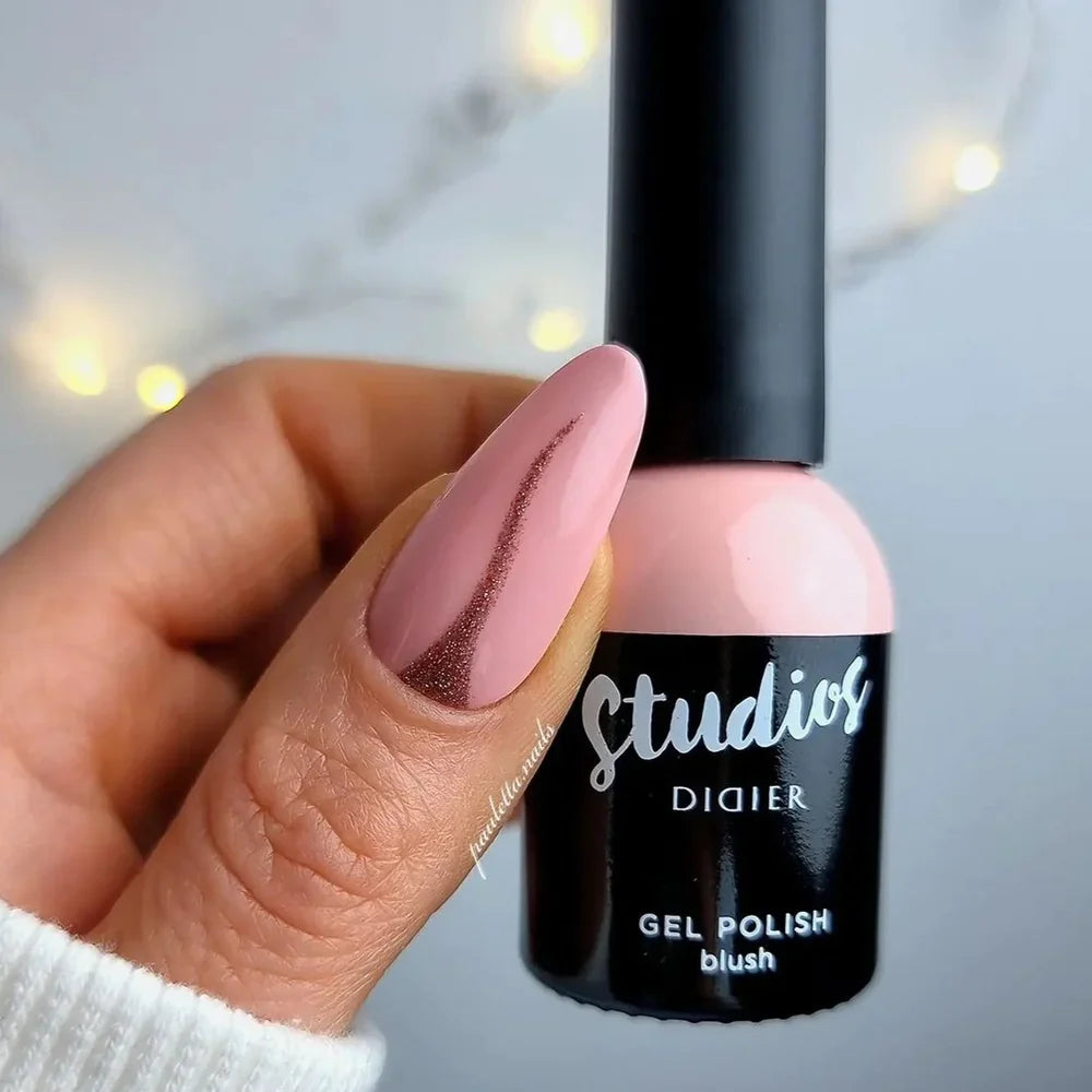 Gel polish Studios, Blush, TPO free, 8ml