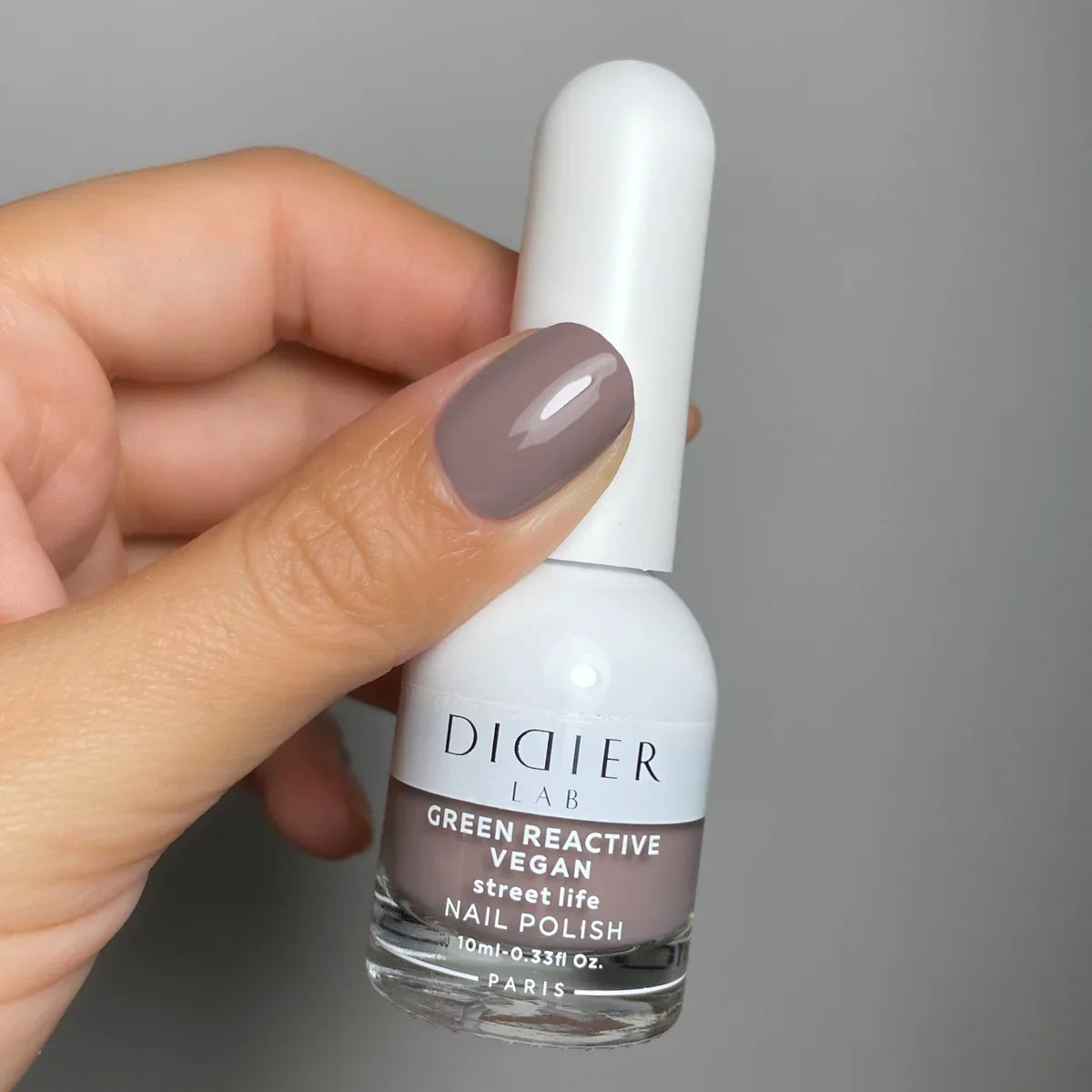 Green Reactive Vegan Nail Polish, Didier Lab, Street Life, HEMA and TPO free, 10 ml